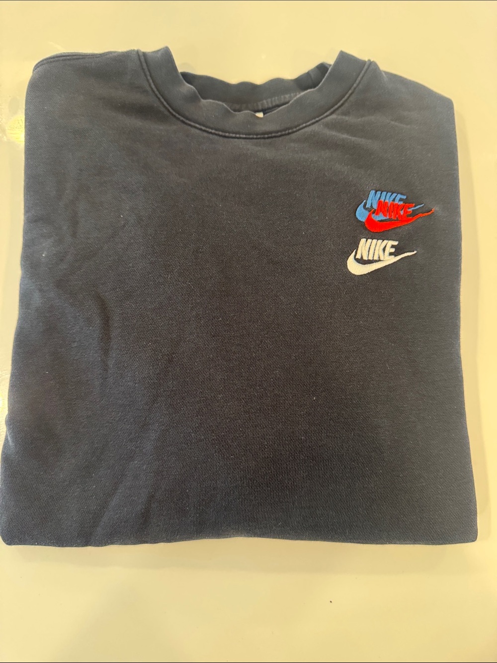 Nike Men’s Crewneck Sweatshirt with Red, Blue and White Logos size M
